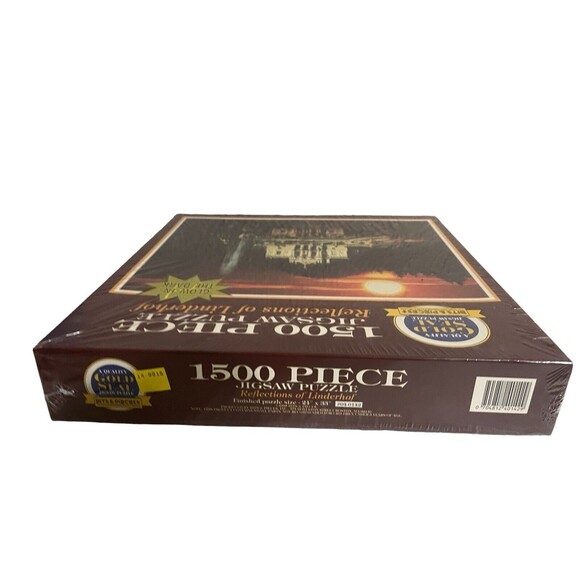 Reflections of Linderhof Castle Bavaria 1500 Piece Glow in Dark Puzzle - Sealed - Picture 11 of 15